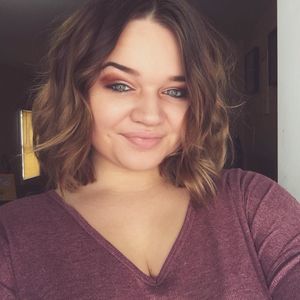 Meet your Posher, Annie